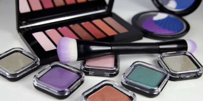 Tips Menyiasati Eyeshadow Terlihat Kurang Pigmented