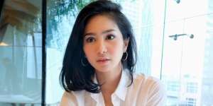 Artis Bunga Zainal Bawa Kabar Duka 