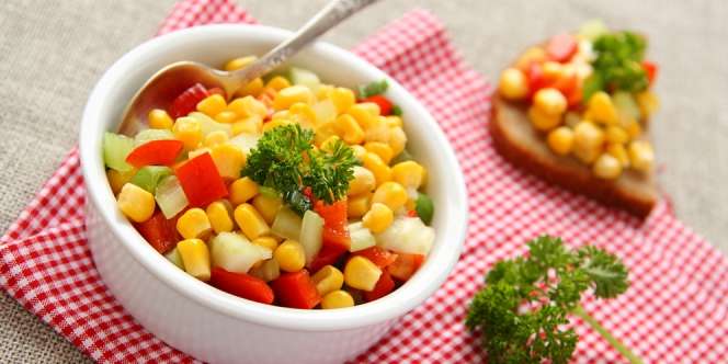 Salad Jagung & Kacang, Sajian Sehat untuk Menu Sahur