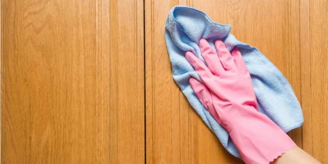 Sarung Tangan Wajib Digunakan Saat Bersih-bersih, Alasannya...