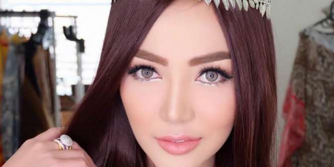 Bella Shofie Rayakan Ultah Pernikahan, Ada yang Janggal?