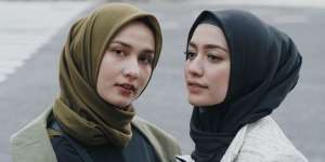 5 Warna Hijab yang Wajib Dimiliki Hijabers Kekinian