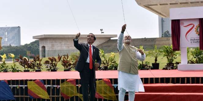 Jokowi Ajak PM India Main Layangan & Kunjungi Masjid Istiqlal