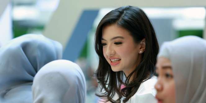 Kisah Raline Mendadak Kaya, Beli Mobil Sport Tak Bisa Nyetir