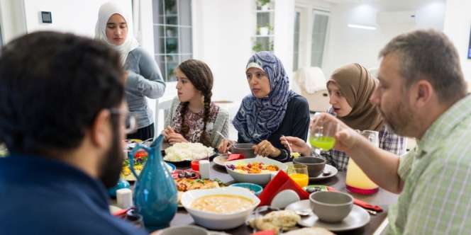 Ini Saat Berbuka Puasa di Tanggal Istimewa Ramadan