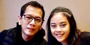 Sakina Tama, Putri Bos Stasiun TV Ternama yang Curi Perhatian