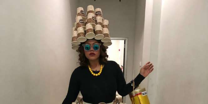 Tampilan Kocak Okky Lukman, Kostum Daun Pisang - Layangan 