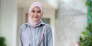 Zaskia Adya Mecca Hindari Warna Putih di Hari Raya