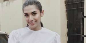 Millendaru Tepergok Shopping, Astaga! Belanjaannya Bikin Shock