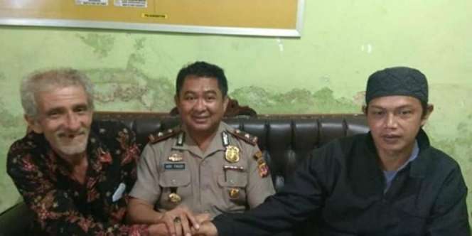 Bule Ngamuk Dengar Suara Masjid di Bogor Akhirnya Minta Maaf