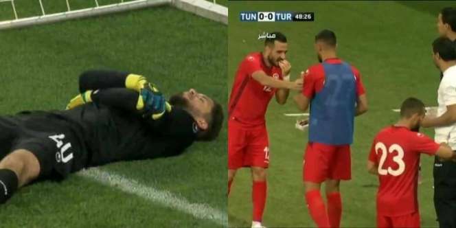 Aksi Unik Kiper Pura-pura Cedera Agar Rekannya Bisa Berbuka
