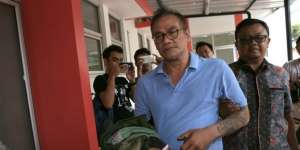 Tio Pakusadewo Dituntut 6 Tahun Penjara dalam Kasus Narkoba
