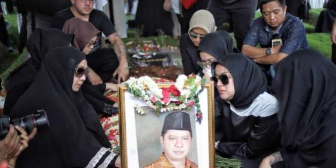 Obrolan Terakhir Olla Ramlan dan Sang Ayah: `Kemana Sayang?`