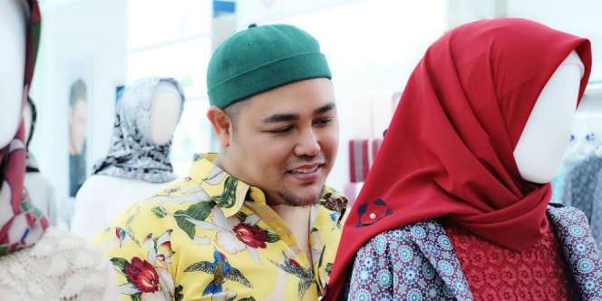Busana Muslimnya Ditawar Rp100 Ribu, Ivan Gunawan Balas Begini