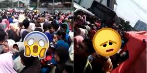 Jelang Lebaran, Tanah Abang Jadi Lautan Manusia