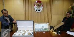 Jokowi Laporkan Gratifikasi Rp58 Miliar ke KPK