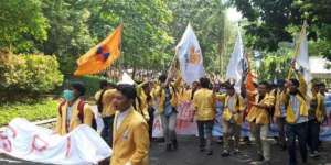 Diuduh Tabrak Mahasiswa yang Demo, Ini Penjelasan Rektor Unnes
