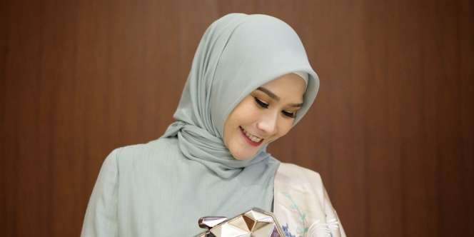 Makeup Artist Langganan, Beber Watak Asli Zaskia Mecca
