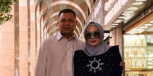 Busana dan Makeup Umroh Dicibir, KD: Ngga Punya Kerjaan!