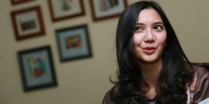 Menu Unik Lebaran Sheila Dara: Ketupat Campur Mie Instan