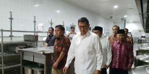Cek Dapur Haji, Menag: Jaga Kebersihan dan Cita Rasa Indonesia