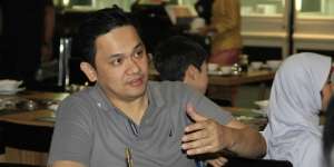 Tak Kuat Bayar Mahar, Farhat Abbas Batal Menikah