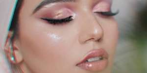 Trik Kilat Gunakan Sisa Maskara Kering