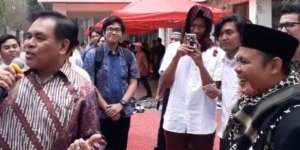 Saat Dubes RI dan Khatib Sholat Id Adu Pantun di KBRI Beijing