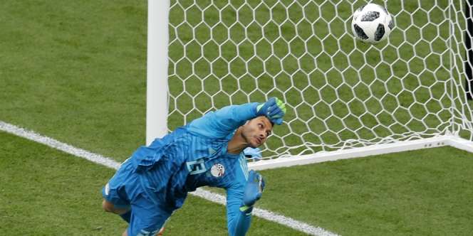 Kiper Mesir Tolak Trofi Pemain Terbaik, Alasannya Dipuji Dunia