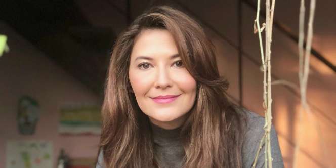 Foto Bareng, Wajah Ibu Tamara Bleszynski Curi Perhatian