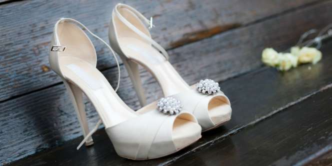5 Sepatu Hak Tinggi Stylish dan Nyaman untuk Pernikahan