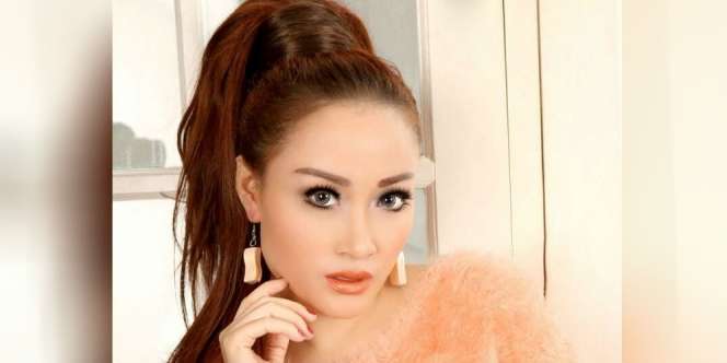 Identitas Asli Lucinta Luna Bakal Dibongkar Rekan Duet