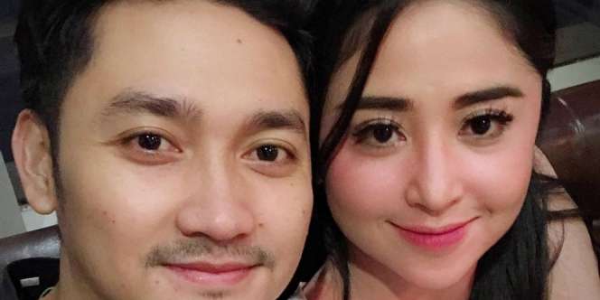 Suami Halangi Dewi Perssik Salaman dengan Fans, Kenapa?