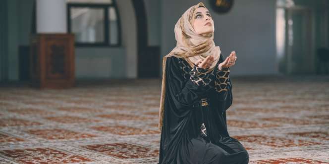 Ingin Keinginan Terkabul, Baca Lafal Ini di Awal Doa