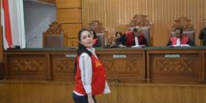Jennifer Dunn Divonis Jauh Lebih Berat, 4 Tahun Penjara