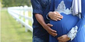 Para Suami Dianjurkan Baca Surah Ini Saat Istri Hamil Tua