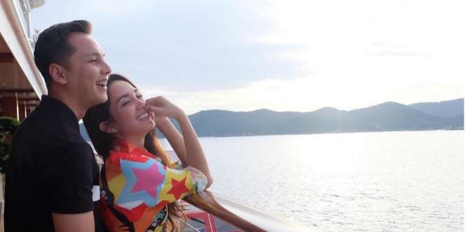 Ussy Sulistiawaty Bersyukur Suaminya Bukan Raffi Ahmad!