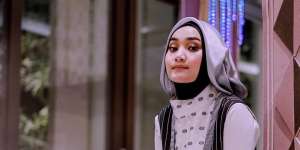 4 Bukti Fatin Shidqia Makin Dewasa dan Stylish Abis