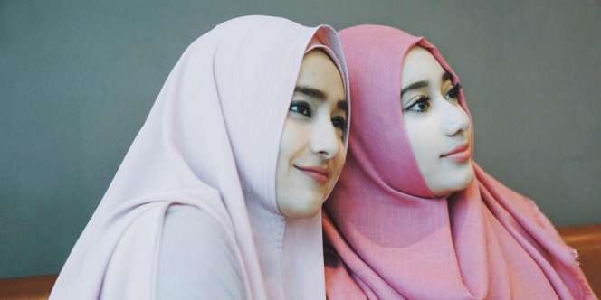Disebut Mirip, 5 Perbedaan Cindy Fatika Sari dan Anak Gadisnya