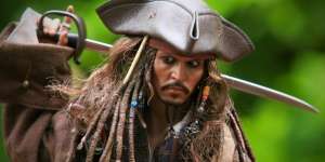 Bangkrut, Pengeluaran Johnny Depp Bikin Mata Mendelik