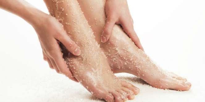 5 Cara Membuat Scrub Gula untuk Merawat Kaki