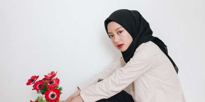 Contek Makeup Andalan Youtuber Cantik Gita Savitri