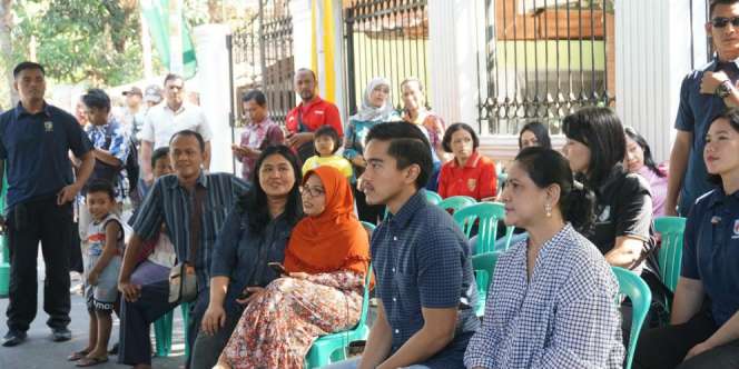 Diantar Ibunda, Kaesang Mencoblos Pilkada Jateng