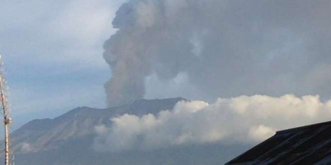 Erupsi Gunung Agung, Bandara Ngurah Rai Tutup 16 Jam