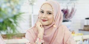 Anne Ani: DIY Pensil dan Gel Alis, Mau Coba?