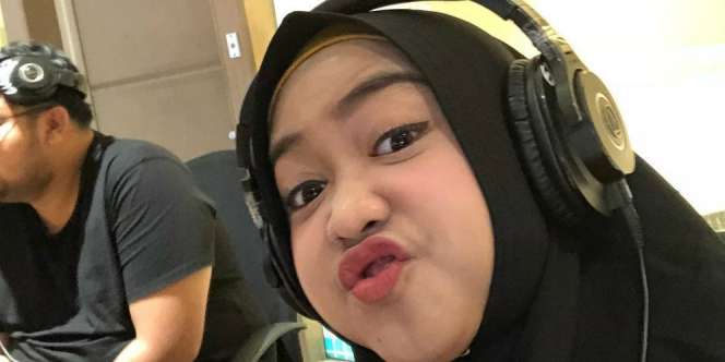 Konten Youtube Dikomentari Sinis, Ria Ricis Tantang Netizen 