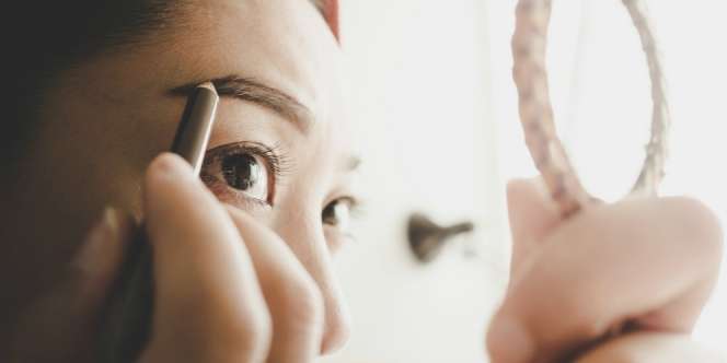 Step Dasar Merias Alis yang Pantang Diabaikan