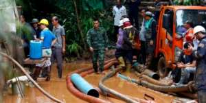 Seorang Ustaz dan Evakuasi 13 Pemain Bola Thailand dari Gua