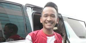 Diminta Bantuan Renovasi Masjid, Respons Ruben Panen Pujian