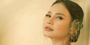Makeup Artist di Balik Paras Cantik Artis IMA Awards 2018